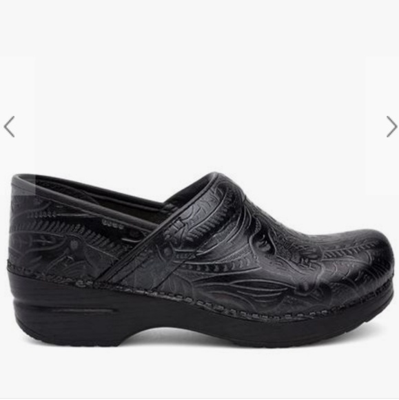 Dansko Shoes - Dansko Clogs Size 9